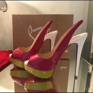 Christian Louboutin Peep Toe platform sling back